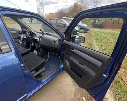 Сузукі Свифт 2006 у Коломые на Automoto.ua Синій Сузукі Свифт, об'ємом двигуна 1.3 л та пробігом 184 тис. км за 4900 $, фото 6 на Automoto.ua