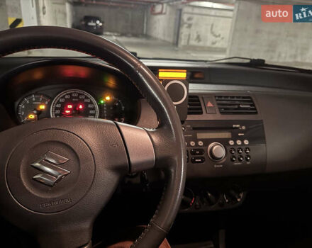 Синій Сузукі Свифт, об'ємом двигуна 1.49 л та пробігом 68 тис. км за 6700 $, фото 2 на Automoto.ua