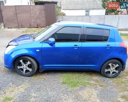 Синій Сузукі Свифт, об'ємом двигуна 1.3 л та пробігом 187 тис. км за 5300 $, фото 3 на Automoto.ua