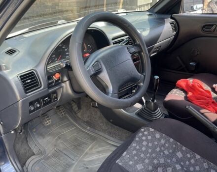 Синий Сузуки Свифт, объемом двигателя 1.3 л и пробегом 250 тыс. км за 1200 $, фото 6 на Automoto.ua