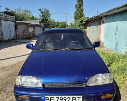 Синий Сузуки Свифт, объемом двигателя 1.3 л и пробегом 36 тыс. км за 1300 $, фото 1 на Automoto.ua