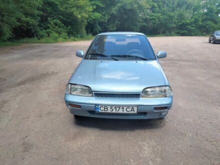 Сузуки Свифт 1995 в Мене на Automoto.ua Синий Сузуки Свифт, объемом двигателя 1.3 л и пробегом 130 тыс. км за 850 $, фото 1 на Automoto.ua