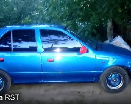 Синий Сузуки Свифт, объемом двигателя 1.3 л и пробегом 0 тыс. км за 1400 $, фото 1 на Automoto.ua