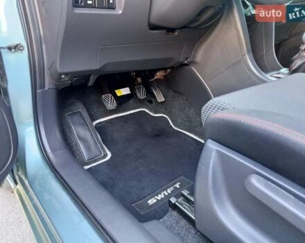 Зеленый Сузуки Свифт, объемом двигателя 0 л и пробегом 250 тыс. км за 5200 $, фото 3 на Automoto.ua