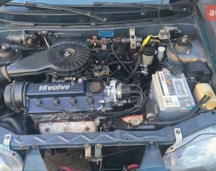 Зеленый Сузуки Свифт, объемом двигателя 1.6 л и пробегом 70 тыс. км за 850 $, фото 3 на Automoto.ua