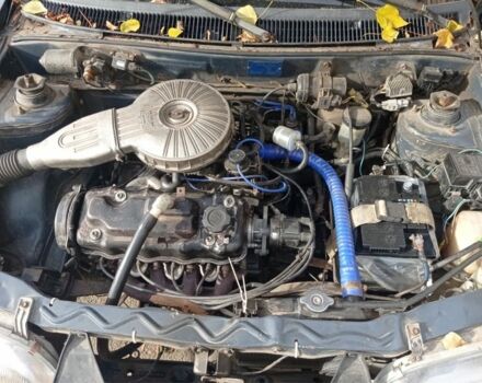 Зелений Сузукі Свифт, об'ємом двигуна 1.3 л та пробігом 427 тис. км за 700 $, фото 6 на Automoto.ua