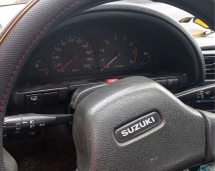 Зелений Сузукі Свифт, об'ємом двигуна 1.3 л та пробігом 427 тис. км за 700 $, фото 7 на Automoto.ua