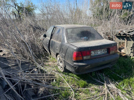 Сузукі Свифт 1992 у Новомосковске на Automoto.ua Зелений Сузукі Свифт, об'ємом двигуна 1.6 л та пробігом 400 тис. км за 400 $, фото 1 на Automoto.ua