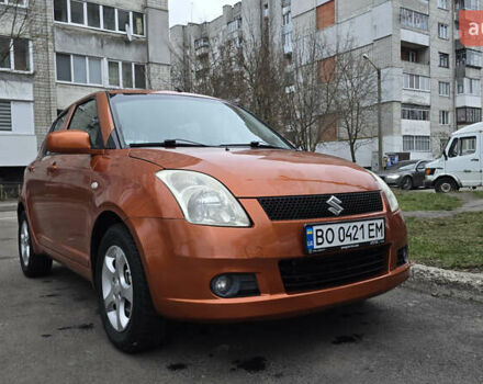 Оранжевый Сузуки Свифт, объемом двигателя 1.33 л и пробегом 196 тыс. км за 4800 $, фото 2 на Automoto.ua