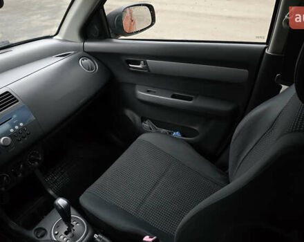 Оранжевый Сузуки Свифт, объемом двигателя 1.33 л и пробегом 196 тыс. км за 4800 $, фото 10 на Automoto.ua