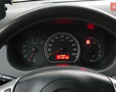 Оранжевый Сузуки Свифт, объемом двигателя 1.33 л и пробегом 196 тыс. км за 4800 $, фото 14 на Automoto.ua