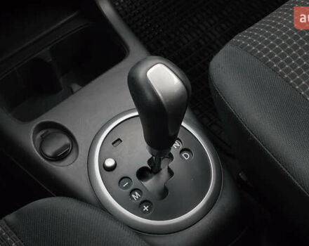 Оранжевый Сузуки Свифт, объемом двигателя 1.33 л и пробегом 196 тыс. км за 4800 $, фото 15 на Automoto.ua