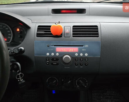 Оранжевый Сузуки Свифт, объемом двигателя 1.33 л и пробегом 196 тыс. км за 4800 $, фото 19 на Automoto.ua