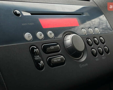 Оранжевый Сузуки Свифт, объемом двигателя 1.33 л и пробегом 196 тыс. км за 4800 $, фото 20 на Automoto.ua