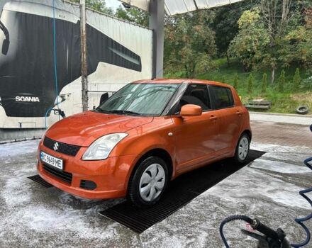 Помаранчевий Сузукі Свифт, об'ємом двигуна 1.3 л та пробігом 159 тис. км за 4500 $, фото 5 на Automoto.ua