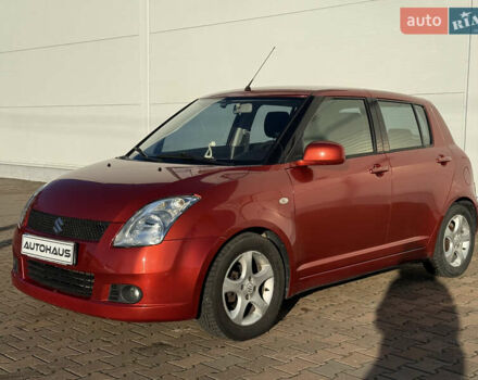 Оранжевый Сузуки Свифт, объемом двигателя 1.49 л и пробегом 217 тыс. км за 6100 $, фото 2 на Automoto.ua