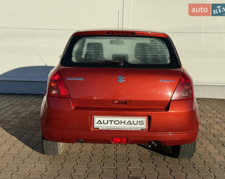 Оранжевый Сузуки Свифт, объемом двигателя 1.49 л и пробегом 217 тыс. км за 6100 $, фото 6 на Automoto.ua