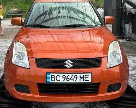 Помаранчевий Сузукі Свифт, об'ємом двигуна 1.3 л та пробігом 159 тис. км за 4500 $, фото 2 на Automoto.ua
