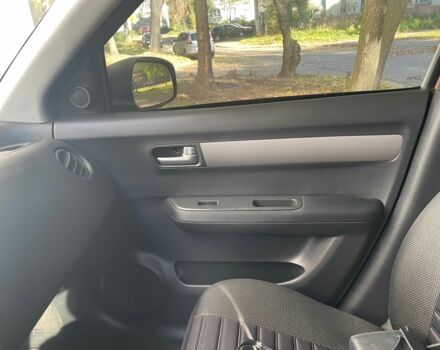 Помаранчевий Сузукі Свифт, об'ємом двигуна 1.3 л та пробігом 159 тис. км за 4500 $, фото 9 на Automoto.ua