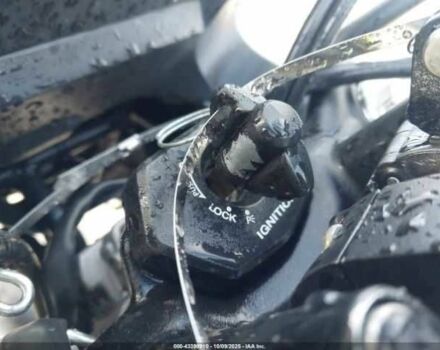 Сузукі В-Шторм, об'ємом двигуна 0.65 л та пробігом 0 тис. км за 1250 $, фото 10 на Automoto.ua