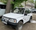 Белый Сузуки Витара, объемом двигателя 0 л и пробегом 64 тыс. км за 4300 $, фото 1 на Automoto.ua