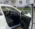 Белый Сузуки Витара, объемом двигателя 1.6 л и пробегом 177 тыс. км за 11200 $, фото 3 на Automoto.ua