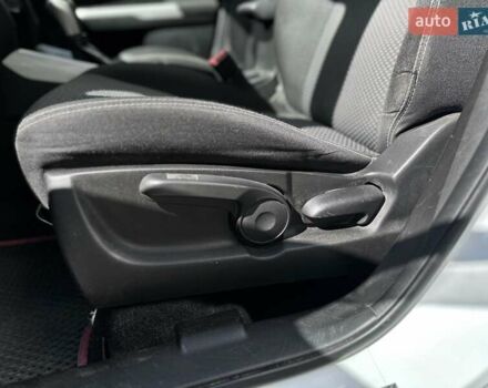 Білий Сузукі Вітара, об'ємом двигуна 1.59 л та пробігом 155 тис. км за 14700 $, фото 17 на Automoto.ua