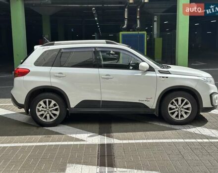 Білий Сузукі Вітара, об'ємом двигуна 1.59 л та пробігом 155 тис. км за 14700 $, фото 10 на Automoto.ua