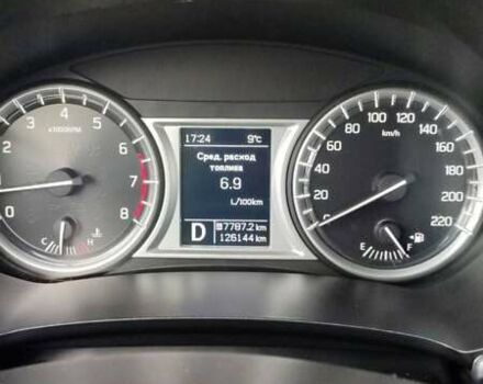 Белый Сузуки Витара, объемом двигателя 1.59 л и пробегом 128 тыс. км за 12500 $, фото 10 на Automoto.ua