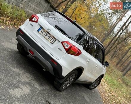 Сузукі Вітара 2017 у Києві на Automoto.ua Білий Сузукі Вітара, об'ємом двигуна 1.59 л та пробігом 61 тис. км за 16500 $, фото 5 на Automoto.ua