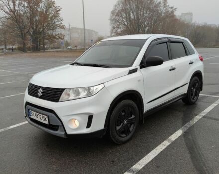 Белый Сузуки Витара, объемом двигателя 1.6 л и пробегом 170 тыс. км за 13800 $, фото 4 на Automoto.ua