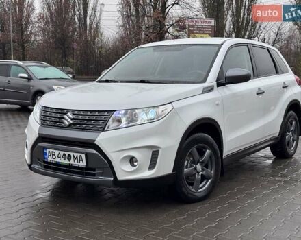 Белый Сузуки Витара, объемом двигателя 1.59 л и пробегом 171 тыс. км за 11500 $, фото 1 на Automoto.ua