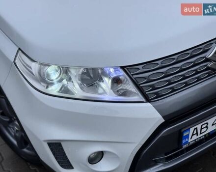 Білий Сузукі Вітара, об'ємом двигуна 1.59 л та пробігом 176 тис. км за 10800 $, фото 10 на Automoto.ua