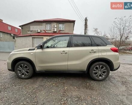 Білий Сузукі Вітара, об'ємом двигуна 1.59 л та пробігом 150 тис. км за 13800 $, фото 1 на Automoto.ua