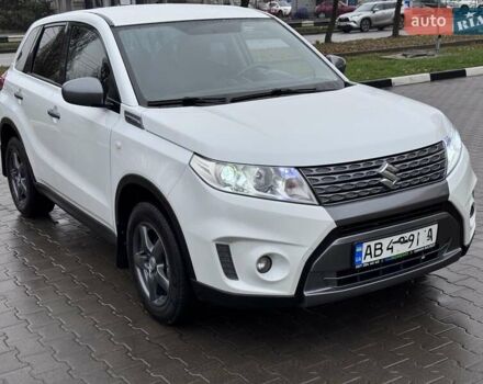 Білий Сузукі Вітара, об'ємом двигуна 1.59 л та пробігом 176 тис. км за 10800 $, фото 20 на Automoto.ua