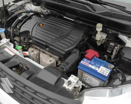 Білий Сузукі Вітара, об'ємом двигуна 1.59 л та пробігом 170 тис. км за 13800 $, фото 6 на Automoto.ua