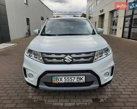 Белый Сузуки Витара, объемом двигателя 1.59 л и пробегом 71 тыс. км за 14999 $, фото 2 на Automoto.ua