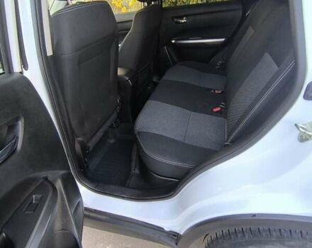 Білий Сузукі Вітара, об'ємом двигуна 1 л та пробігом 27 тис. км за 22000 $, фото 8 на Automoto.ua