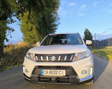 Білий Сузукі Вітара, об'ємом двигуна 1 л та пробігом 27 тис. км за 22000 $, фото 1 на Automoto.ua