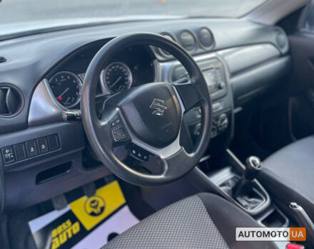 Белый Сузуки Витара, объемом двигателя 1 л и пробегом 114 тыс. км за 13300 $, фото 8 на Automoto.ua