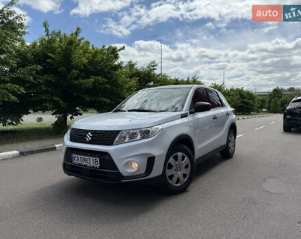Білий Сузукі Вітара, об'ємом двигуна 1 л та пробігом 96 тис. км за 13999 $, фото 17 на Automoto.ua