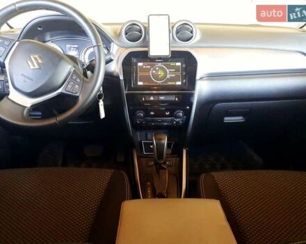 Белый Сузуки Витара, объемом двигателя 1 л и пробегом 62 тыс. км за 18500 $, фото 4 на Automoto.ua