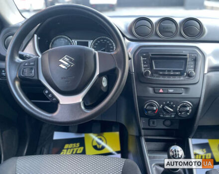 Белый Сузуки Витара, объемом двигателя 1 л и пробегом 114 тыс. км за 13300 $, фото 9 на Automoto.ua