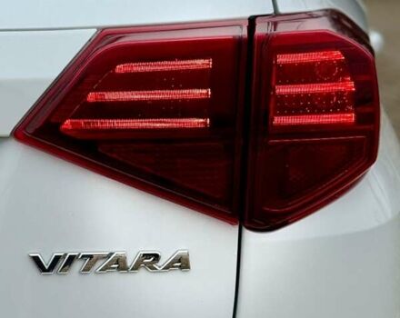 Белый Сузуки Витара, объемом двигателя 1.37 л и пробегом 52 тыс. км за 18300 $, фото 12 на Automoto.ua