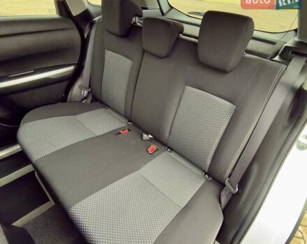 Белый Сузуки Витара, объемом двигателя 1.37 л и пробегом 52 тыс. км за 18300 $, фото 40 на Automoto.ua