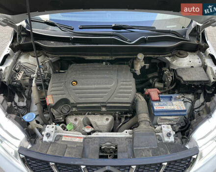 Білий Сузукі Вітара, об'ємом двигуна 1.59 л та пробігом 115 тис. км за 17000 $, фото 16 на Automoto.ua