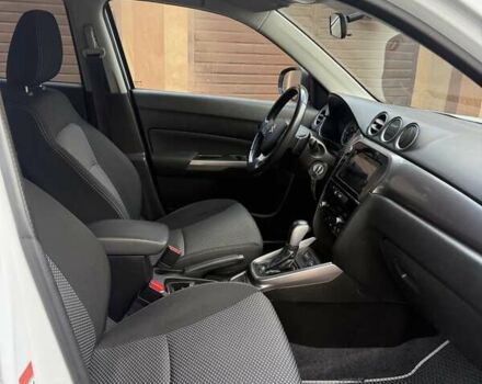 Белый Сузуки Витара, объемом двигателя 1.37 л и пробегом 149 тыс. км за 16400 $, фото 17 на Automoto.ua