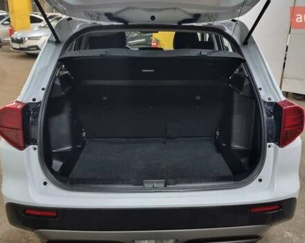 Білий Сузукі Вітара, об'ємом двигуна 1.59 л та пробігом 107 тис. км за 16200 $, фото 11 на Automoto.ua