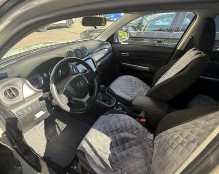 Сузуки Витара 2022 в Софіївська Борщагівка на Automoto.ua Белый Сузуки Витара, объемом двигателя 1.59 л и пробегом 68 тыс. км за 20500 $, фото 5 на Automoto.ua