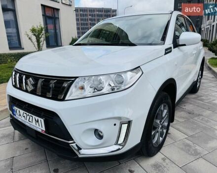 Білий Сузукі Вітара, об'ємом двигуна 1.59 л та пробігом 20 тис. км за 22500 $, фото 1 на Automoto.ua